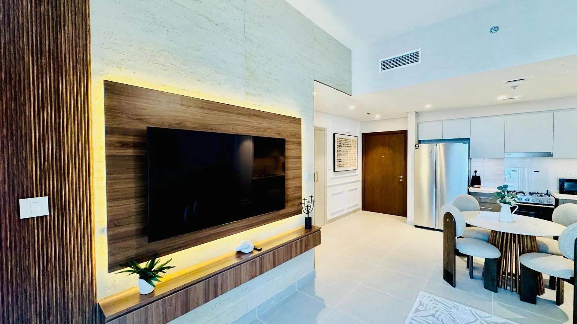 Apartment Venduras Homes - Forte Tower, Downtown Dubai, Burj Views