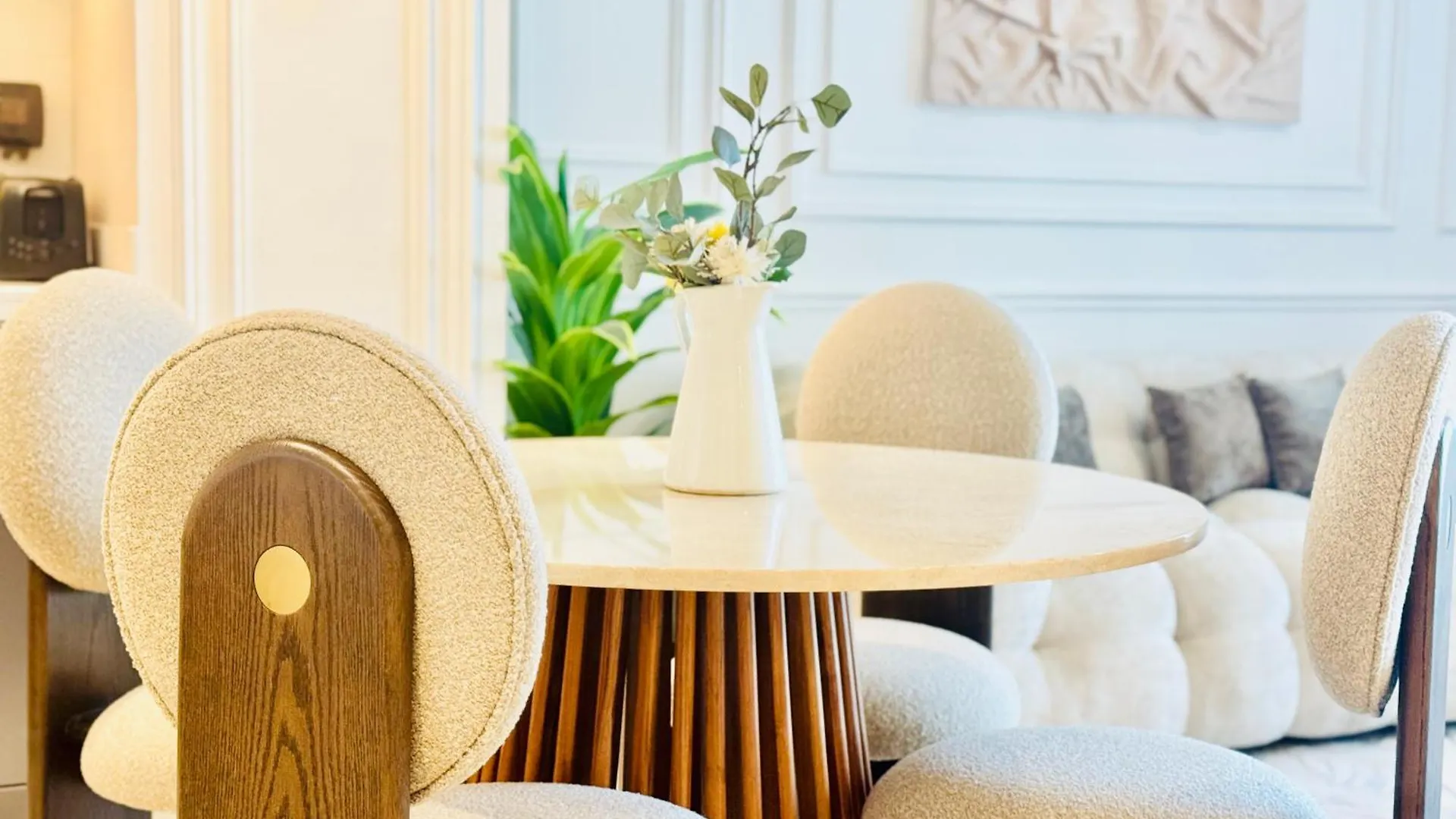Venduras Homes - Forte Tower, Downtown Dubai, Burj Views Apartment Dubai