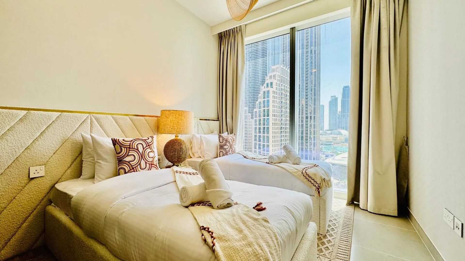 Venduras Homes - Forte Tower, Downtown 迪拜