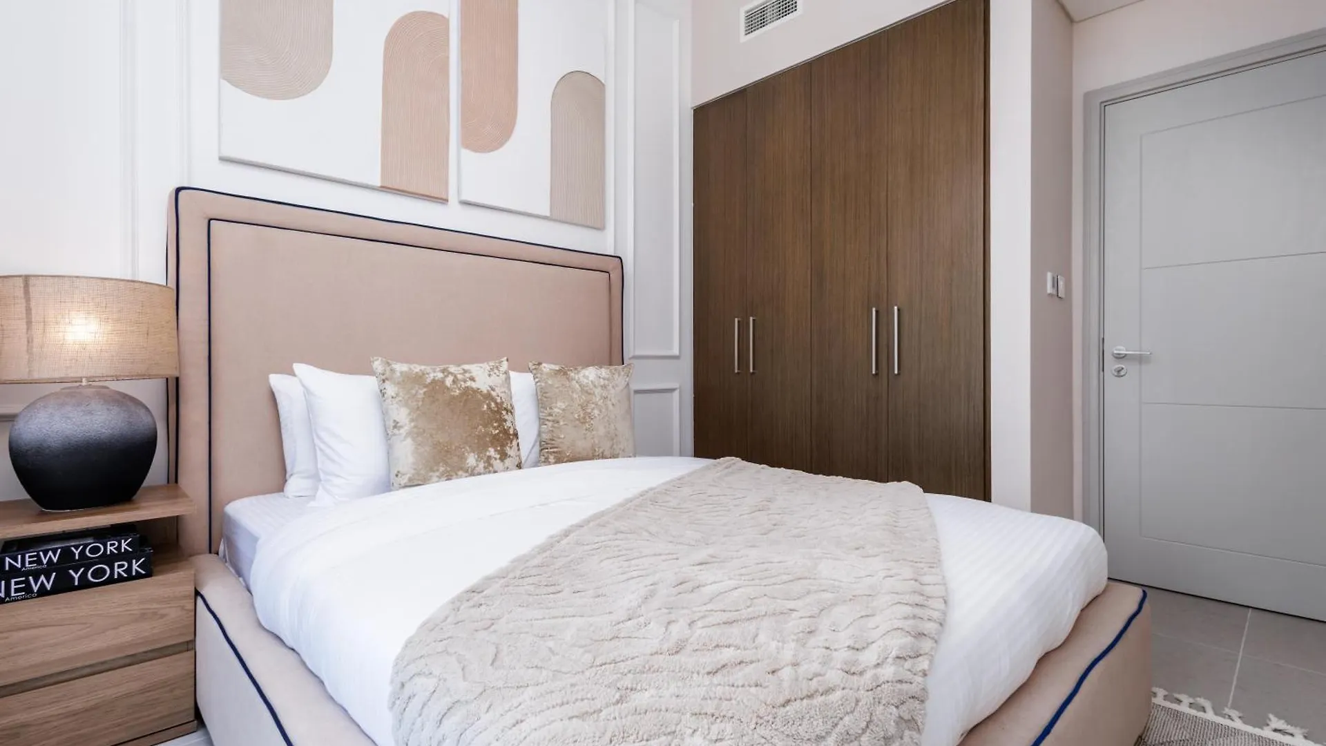 Venduras Homes - Forte Tower, Downtown 迪拜 0*,