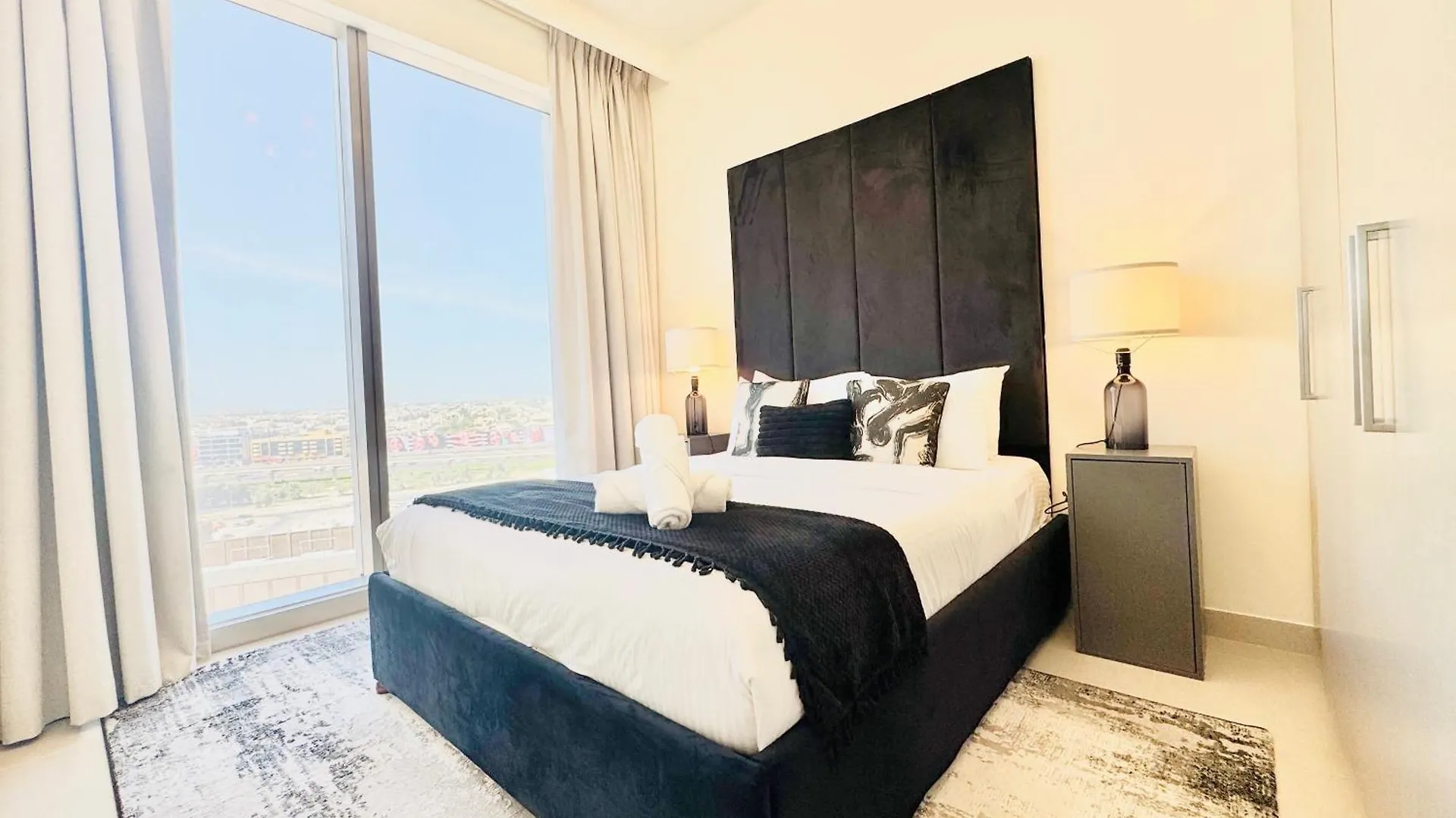 Venduras Homes - Forte Tower, Downtown 迪拜